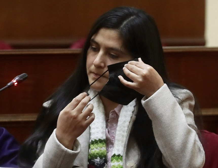Aníbal Torres pide a la Fiscalía, Defensoría y Procuraduría que denuncien de oficio a Lady Camones por audios con César Acuña