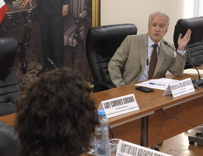 OEA: Luis Almagro continuará al frente de la organización