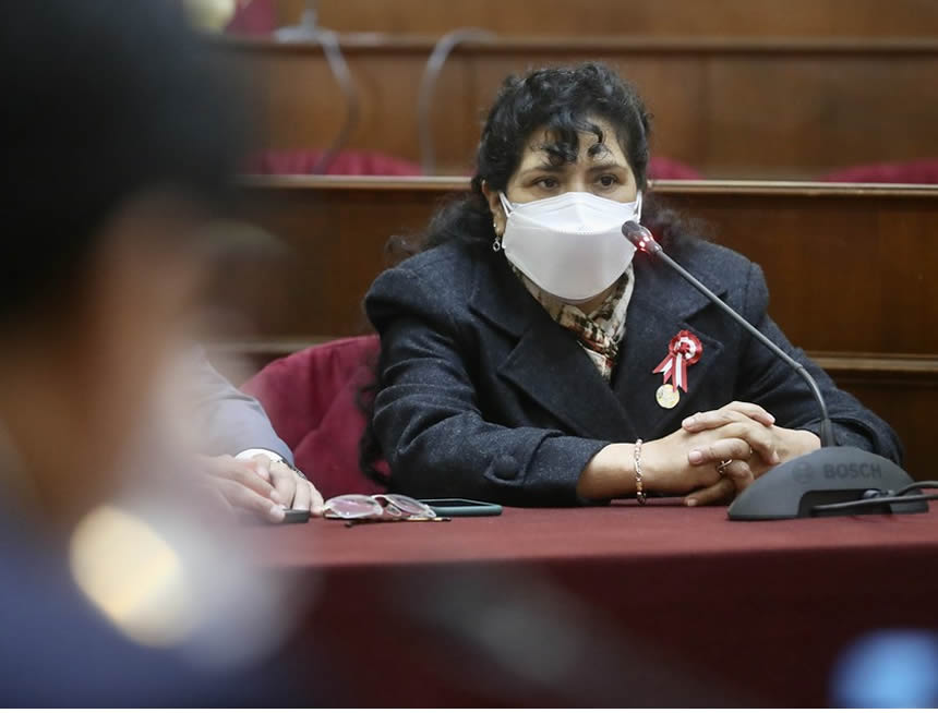 Mariano Gonzales arremete contra Pedro Castillo y Aníbal Torres tras su salida del Mininter