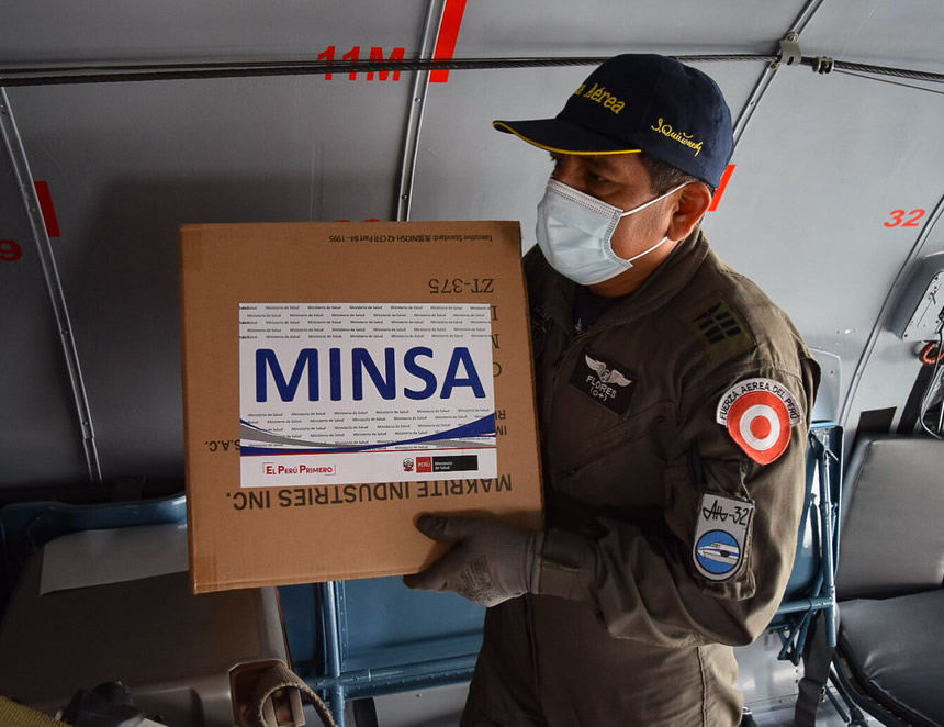 Llegan las primeras vacunas contra la covid al Perú (Foto: Minsa)
