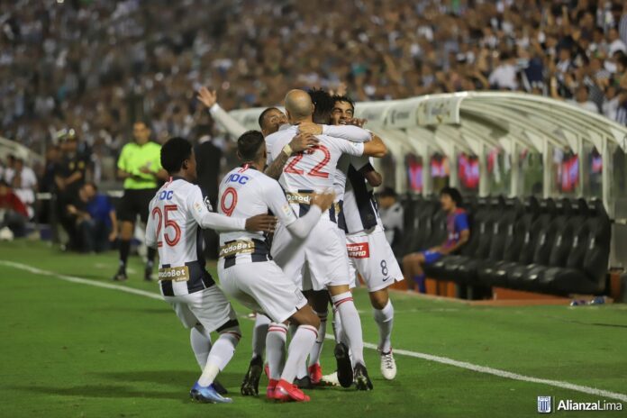 Alianza Lima en pleno juego (Foto: Club Alianza Lima).