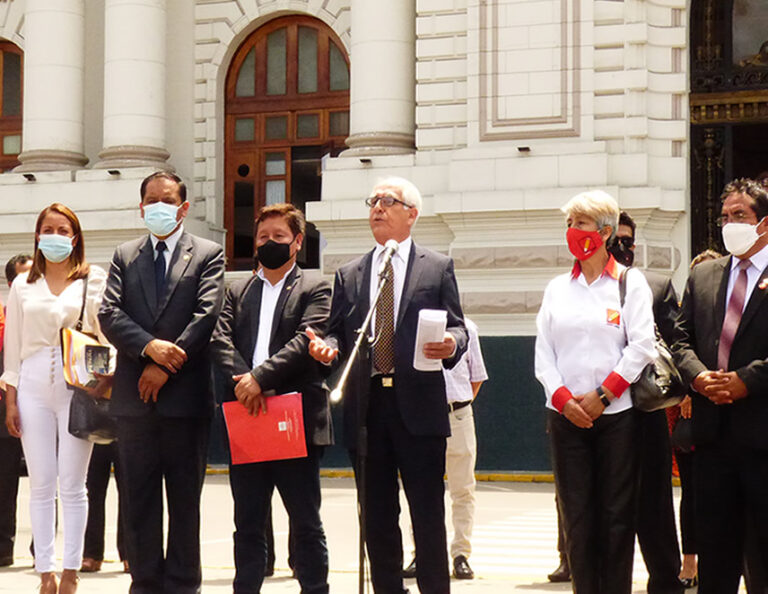 Guillermo Olivera Díaz asume defensa de Vladimir Cerrón y pide a la Suprema se le conceda uso de la palabra a su patrocinado