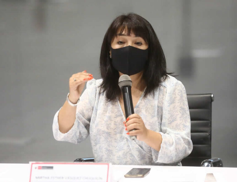 Ejecutivo confirma que irá al TC en un intento de revertir efectos de ley sobre referéndum