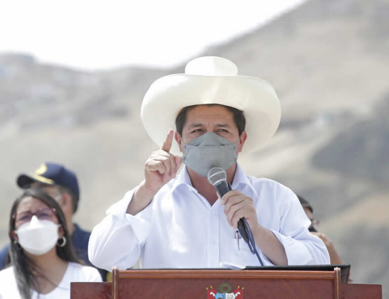 Pedro Castillo responsabiliza a Repsol por el desastre ambiental provocado en La Pampilla