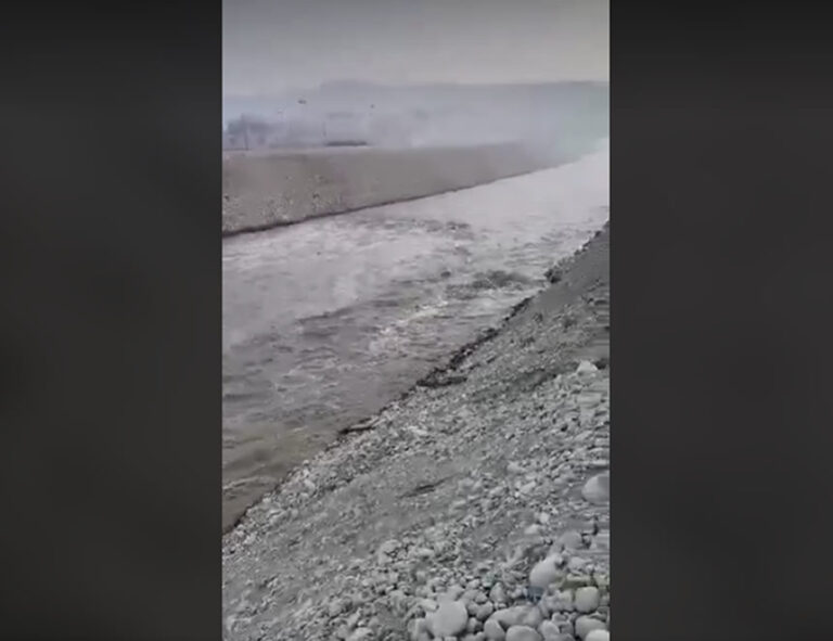 El río Chillón aumenta de caudal en Carabayllo, Comas, Los Olivos, Puente Piedra y en la zona del Callao