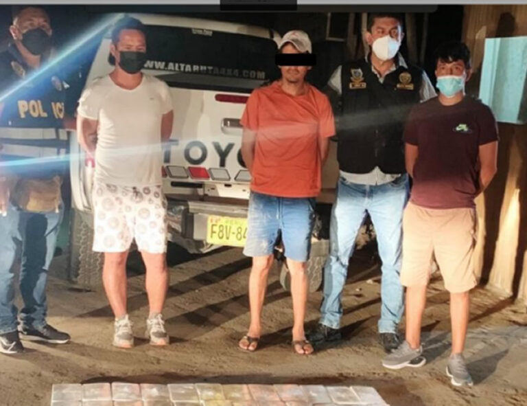 Chorrillos: Policía decomisa casi 105 kilos de droga y detiene a tres traficantes