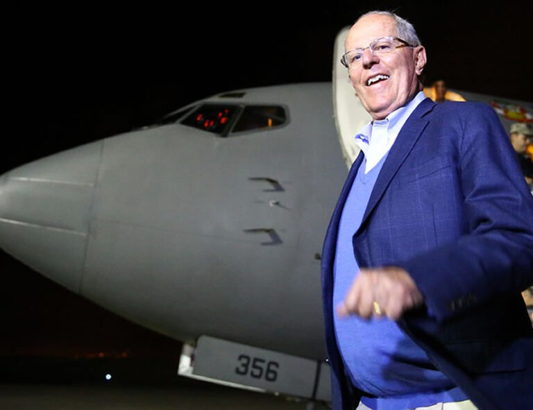 Kuczynski: Juez dicta impedimento de salida del país del expresidente