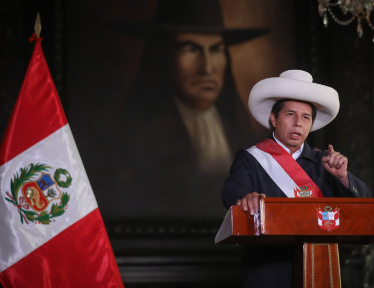 Pedro Castillo anunció la recomposición del  Gabinete Ministerial