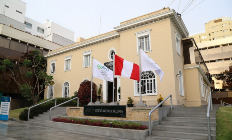 SIN: El actual gabinete no garantiza un rumbo definido para el país
