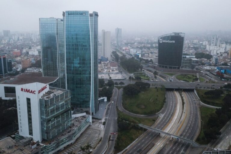 Perú supera a Chile en la clasificación de economía más estable de América Latina y el Caribe