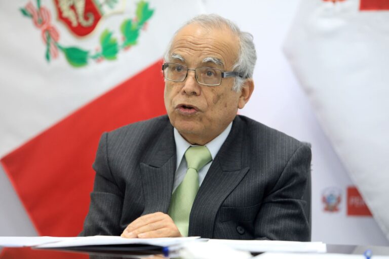 Aníbal Torres plantea que los serenos cuenten con armas para enfrentar la delincuencia
