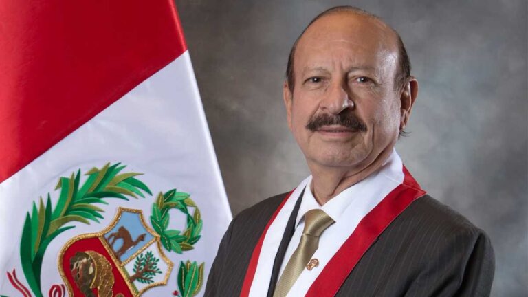 Vocero Wilmar Elera, confirma que Somos Perú le otorgará el voto de confianza