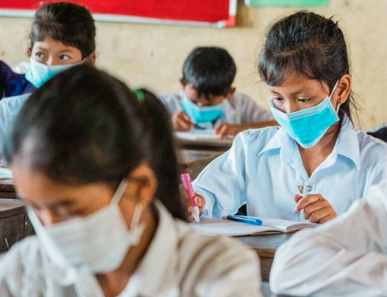 UNICEF: Unos 150 millones de niños han perdido más de la mitad de su escolarización durante la pandemia