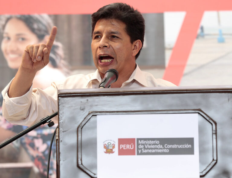 Pedro Castillo ante bloqueos de vías “pondremos orden en las próximas horas”