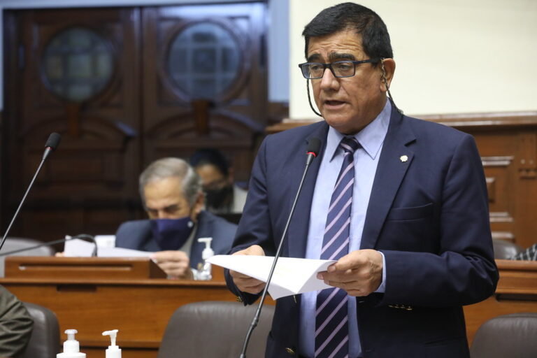 Congreso: Comandantes generales de las FFAA serán  designados por 2 años, según proyecto aprobado por el Pleno