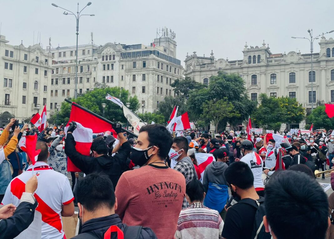 Marcha en el Centro de Lima (Foto: agencia andina).