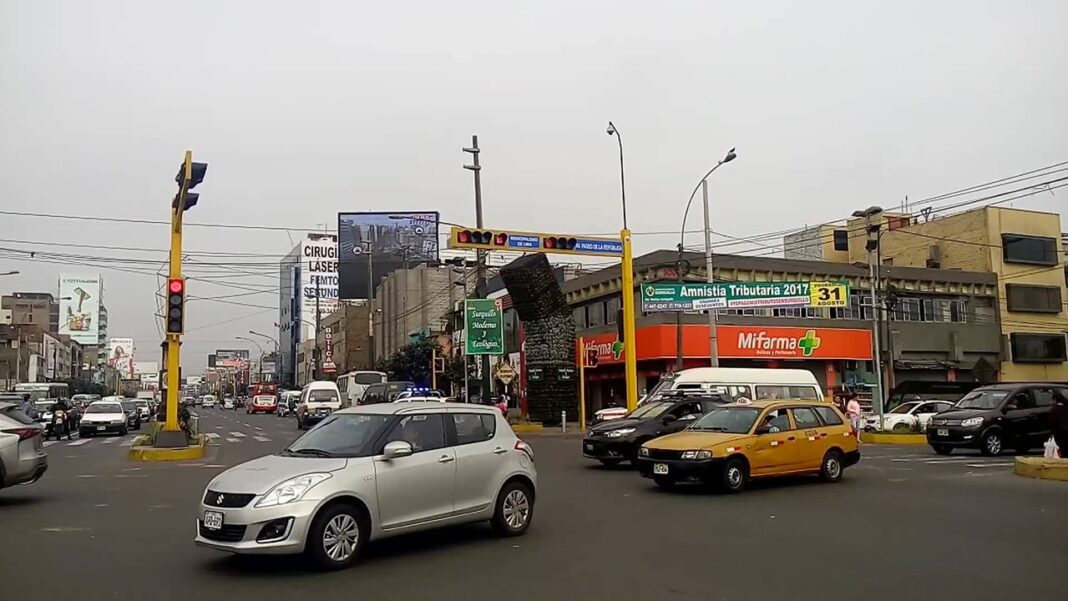 Calles del distrito de Surquillo (Fuente: Facebook Vecinos de Surquillo).