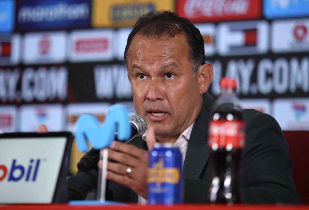 Juan Reynoso presentó a los futbolistas convocados para el microciclo de entrenamientos de novioembre (Foto. FPF).