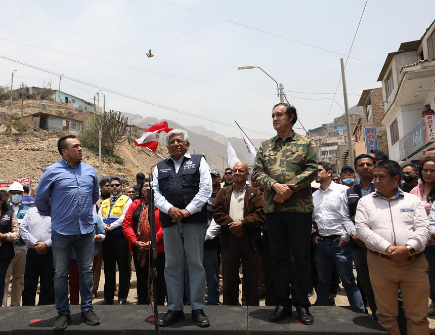  Alcaldes de Lima, Comas y SJL en la nueva Av. Arq. Fernando Belaúnde Terry-Pasamayito (Foto: Municipalidad de Lima).