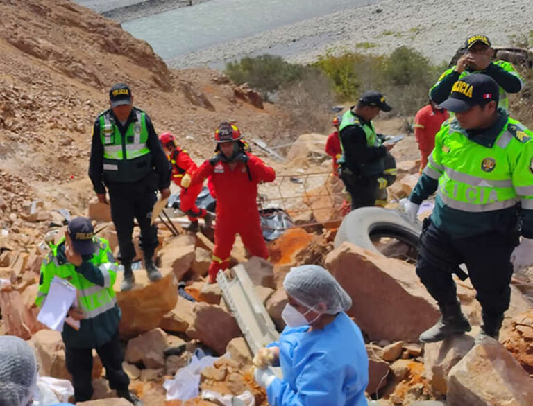 Accidente en Ocoña: 8 años de prisión esperan a chofer de camioneta que en estado de ebriedad provocó caída de bus