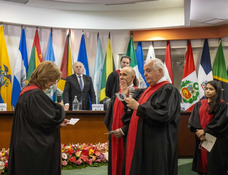 Alberto Borea asumió cargo de juez de la CorteIDH periodo 2025-2030