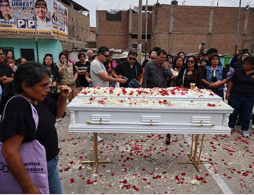 El asesinato de Susy Isabel Aponte Polo detonó una fuerte tormenta política que ha salpicado al Ministerio del Interior y a altos mandos de la Policía Nacional.