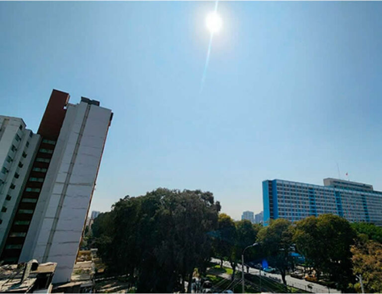 Ola de calor soporta Lima: al mediodía la temperatura llegó a 32,6 °C, en La Molina