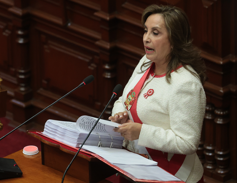 Dina Boluarte: ¿qué hubiera sucedido si no hubiera asumido el gobierno […] ?