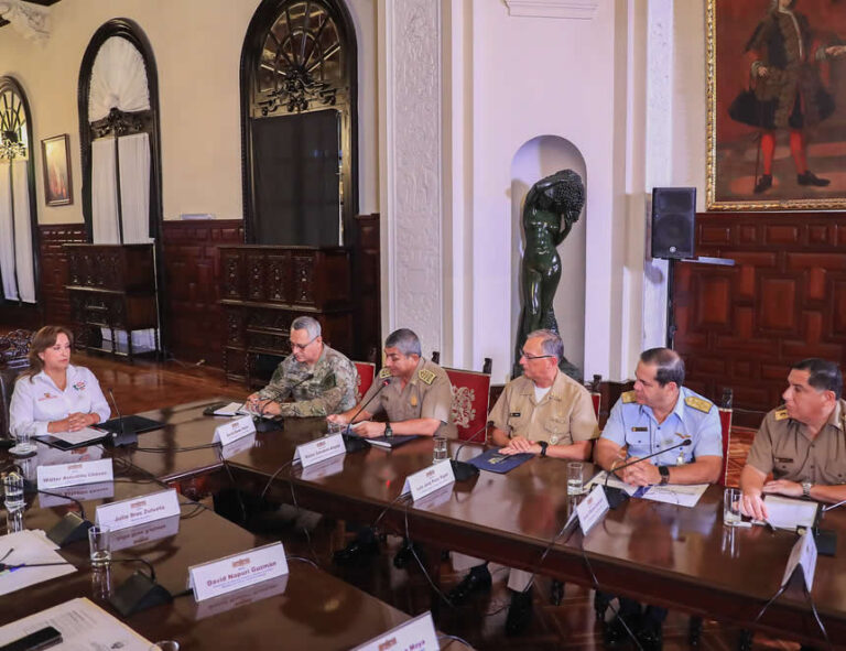 Dina Boluarte revela que más de mil detenidos en sede policial fueron liberados por el Ministerio Público