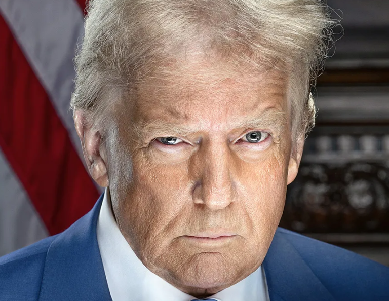 Trump crea la Oficina de Fe de la Casa Blanca y nombra como su titular a la pastora Paula White-Cain