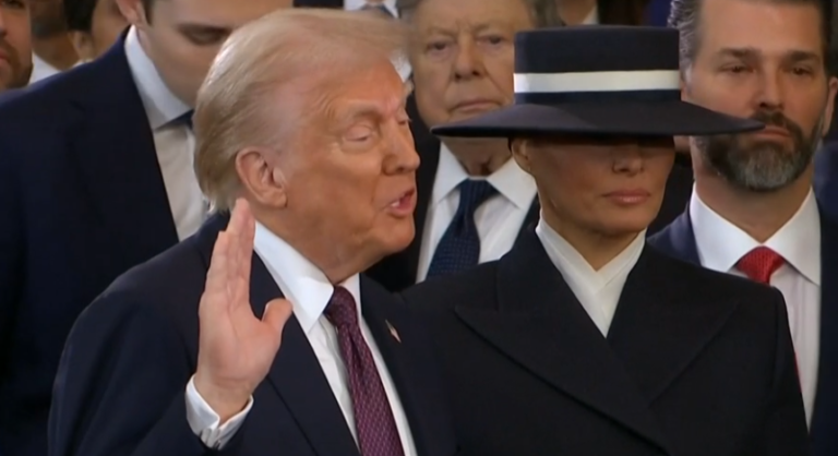 Estados Unidos: Donald Trump asumió presidencia
