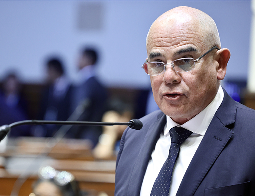 Ernesto Álvarez alcanzó 79 votos a favor, 15 en contra y 5 abstenciones (Foto: Congreso de la República).