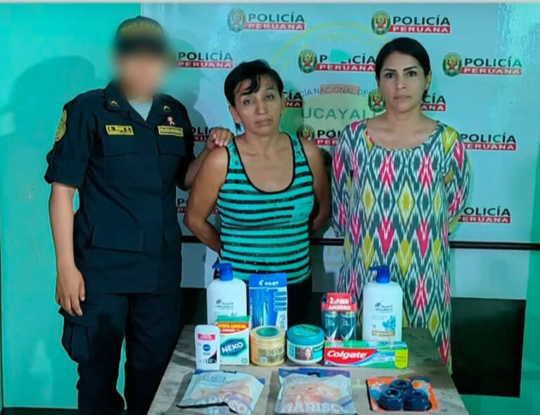 Poder Judicial condena a 2 años de prisión suspendida a exfiscal detenida por sustraer productos en Tottus de Yarinacocha