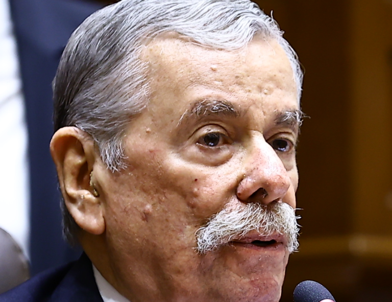 Congreso de la República: ¿Cómo entender el intento de Rospigliosi de acortar “por oficio” el mandato de José María Balcázar?