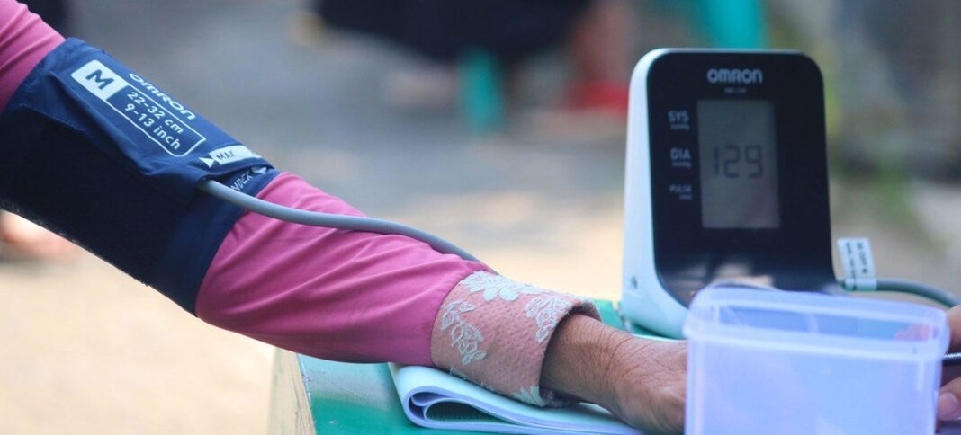 El número de personas que vive con hipertensión se ha doblado hasta los 1,280 millones de personas en 30 años (Foto: OMS).