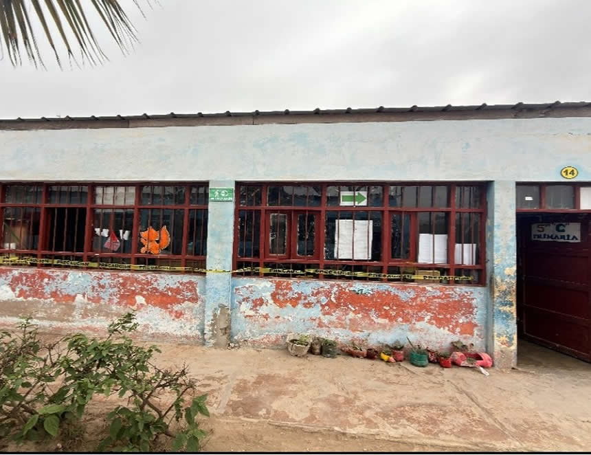 Aucallama: centenario colegio funciona entre escombros, grietas y avisos de peligro inminente (Foto: CGR)