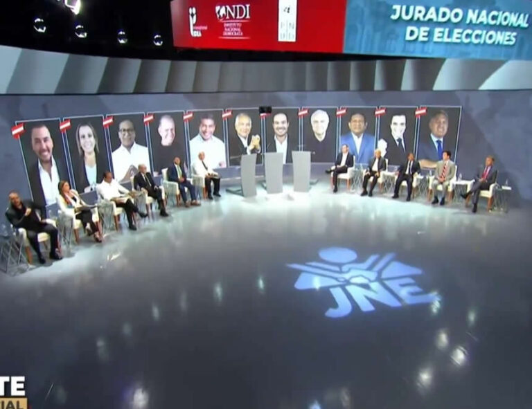 Debate Presidencial: segunda jornada electoral  se desarrolló con 11 candidatos [video]