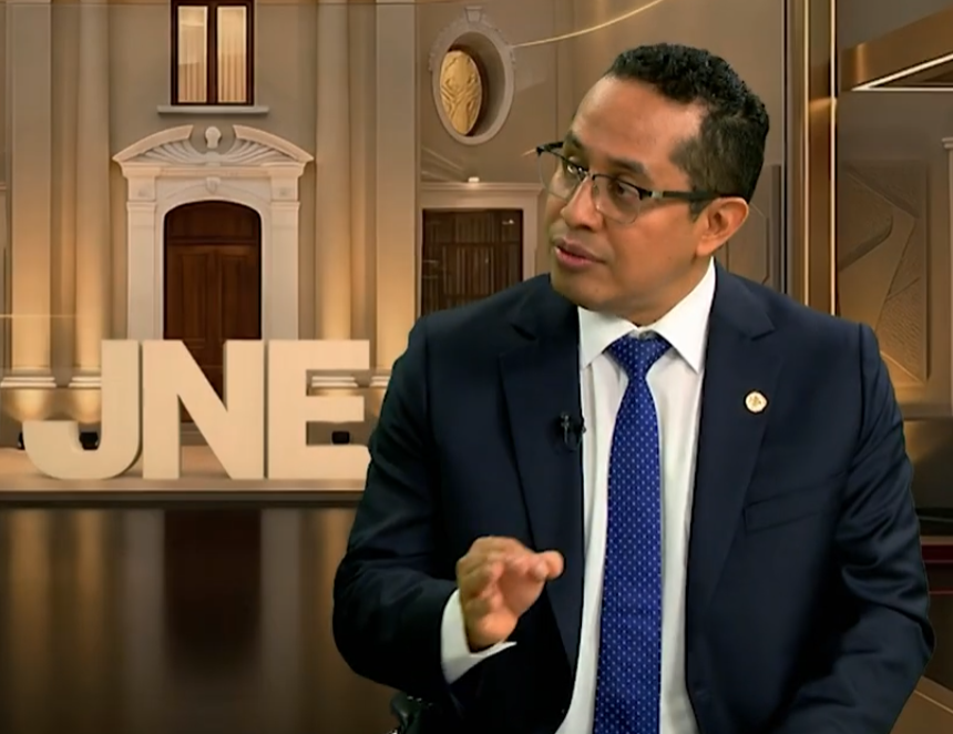 Presidente del JNE, Roberto Burneo (Captura TV).