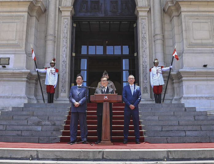 Aviones FAP: ¿Qué busca el gobierno de Balcázar con el comunicado emitido este viernes?