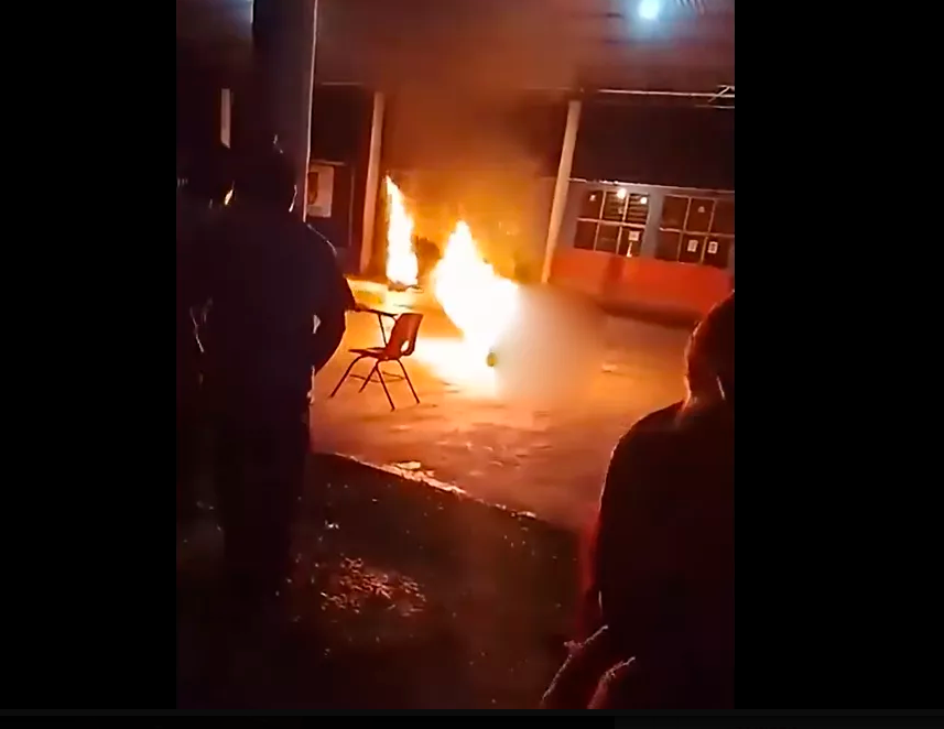linchan y queman vivos a dos indígenas tseltales acusados de 