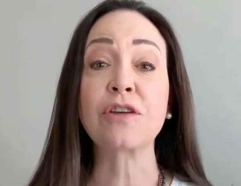 Venezuela: Nicolás Maduro consumó “un golpe de Estado» sostuvo María Corina Machado