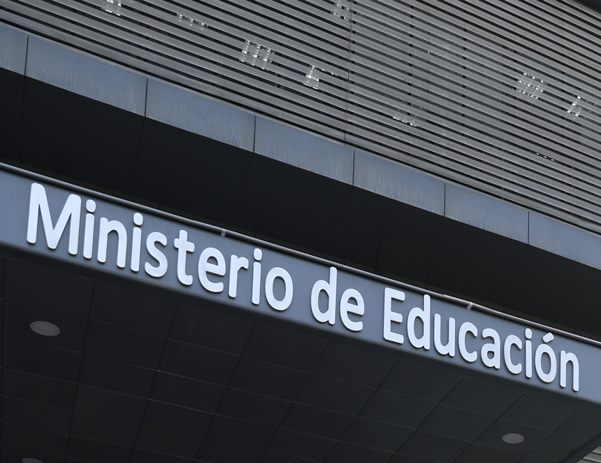MINEDU reglamenta el uso de los móviles enlas aulas de Educación Básica (Foto: MINEDU).