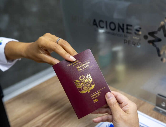 Migraciones aclaró este lunes que el Nuevo Sistema de Emisión de Pasaportes (Sin Cita Previa) aún no está activo (Foto: Migraciones).