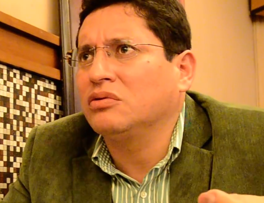 Raúl Prado Ravines junto a agentes a su mando simulaba operativos para ganar ascensos (captura video).