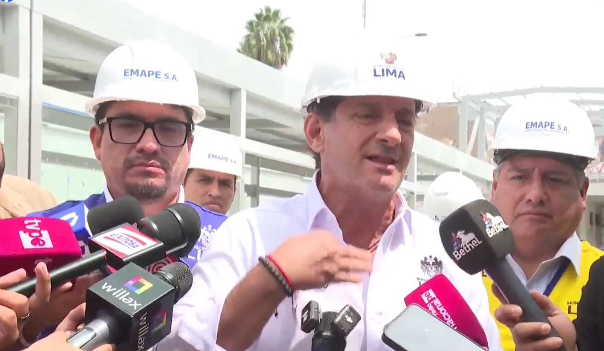 Renzo Reggiardo desafía el principio de neutralidad: defensa de votos de López Aliaga desata tormenta política (Captura:Facebook).