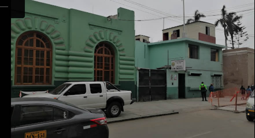 Verguenza policial en la Comisaría de San Andrés (Foto: google.com).