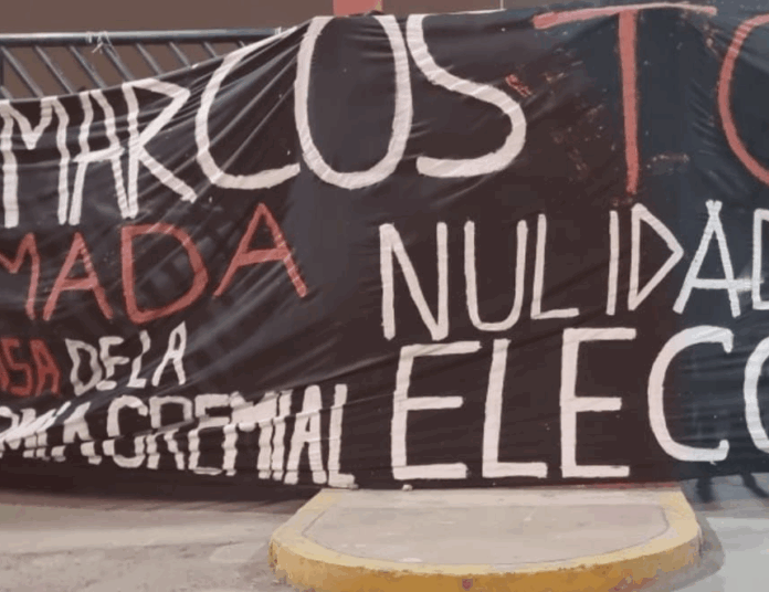 UNMSM: campus universitario permanece tomado por estudiantes por 2do días consecutivo (Foto: Facebook).