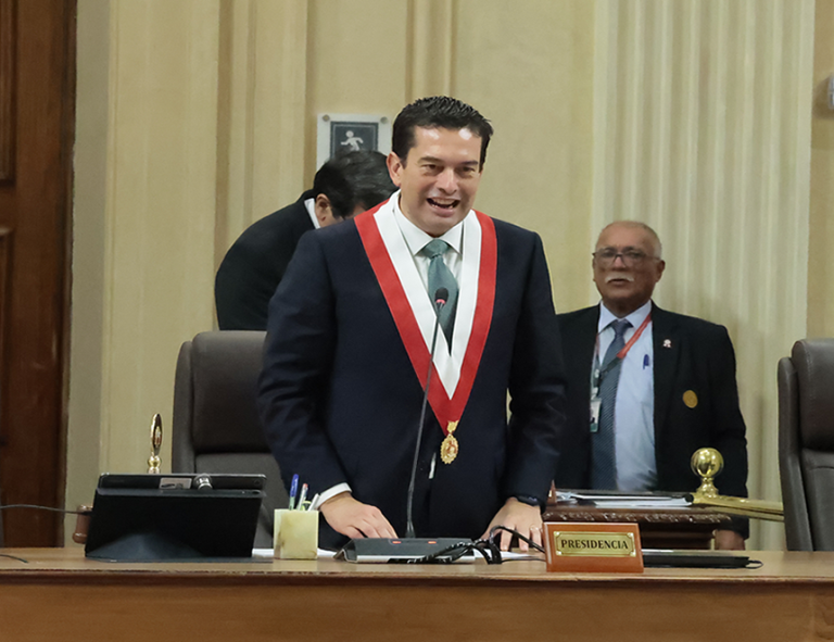 Oficialismo (Fuerza Popular-Renovación Popular) ganó el Senado por 1 voto