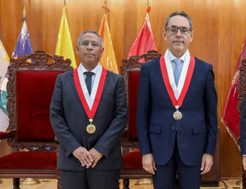 Desde sus primeras líneas, las palabras de Domínguez Haro delatan una urgencia por pasar la página. (Foto: TC).