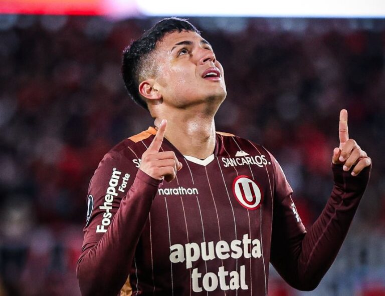 ¡15 años después! Universitario clasificó a octavos de final en Copa Libertadores
